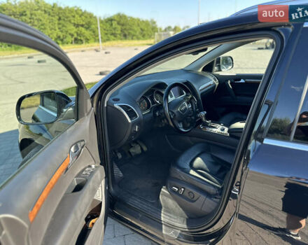 Чорний Ауді Ку 7, об'ємом двигуна 3 л та пробігом 205 тис. км за 16200 $, фото 8 на Automoto.ua