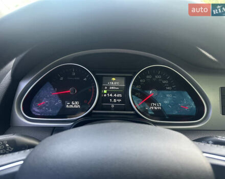 Черный Ауди Ку 7, объемом двигателя 3 л и пробегом 297 тыс. км за 19000 $, фото 31 на Automoto.ua