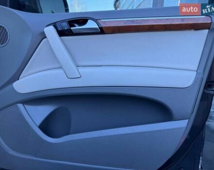 Чорний Ауді Ку 7, об'ємом двигуна 2.97 л та пробігом 265 тис. км за 16900 $, фото 77 на Automoto.ua