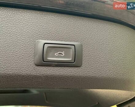 Черный Ауди Ку 7, объемом двигателя 3 л и пробегом 196 тыс. км за 18000 $, фото 21 на Automoto.ua