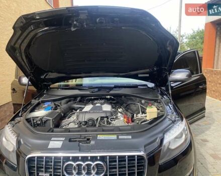 Черный Ауди Ку 7, объемом двигателя 3 л и пробегом 110 тыс. км за 18000 $, фото 2 на Automoto.ua