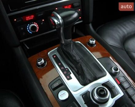 Чорний Ауді Ку 7, об'ємом двигуна 3 л та пробігом 223 тис. км за 16800 $, фото 18 на Automoto.ua