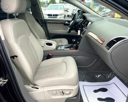 Черный Ауди Ку 7, объемом двигателя 3 л и пробегом 75 тыс. км за 12000 $, фото 6 на Automoto.ua