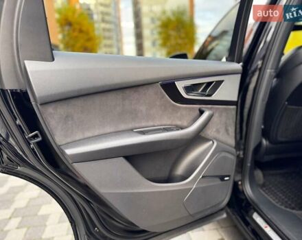 Ауди Ку 7 2015 в Ивано-Франковске на Automoto.ua Черный Ауди Ку 7, объемом двигателя 3 л и пробегом 237 тыс. км за 39400 $, фото 54 на Automoto.ua