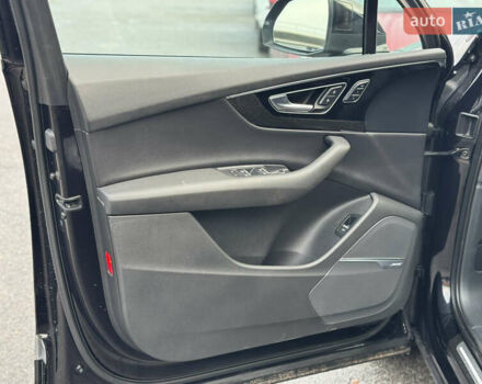 Черный Ауди Ку 7, объемом двигателя 3 л и пробегом 216 тыс. км за 19900 $, фото 12 на Automoto.ua