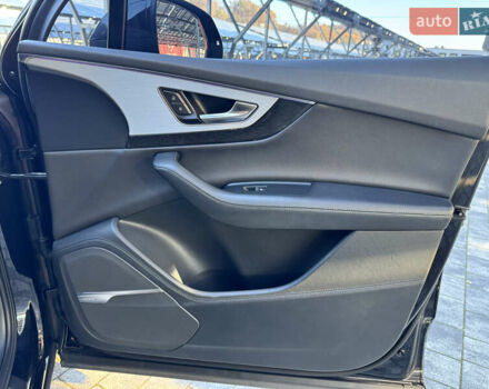 Черный Ауди Ку 7, объемом двигателя 3 л и пробегом 260 тыс. км за 32700 $, фото 45 на Automoto.ua