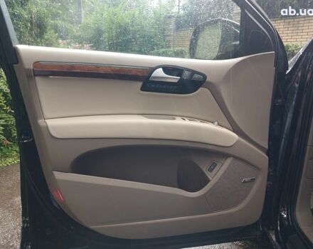 Чорний Ауді Ку 7, об'ємом двигуна 3 л та пробігом 214 тис. км за 16490 $, фото 6 на Automoto.ua