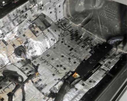 Чорний Ауді Ку 7, об'ємом двигуна 3 л та пробігом 108 тис. км за 19300 $, фото 14 на Automoto.ua