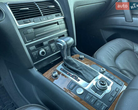 Чорний Ауді Ку 7, об'ємом двигуна 3 л та пробігом 121 тис. км за 12999 $, фото 13 на Automoto.ua