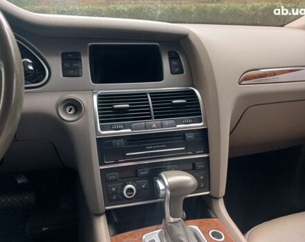 Чорний Ауді Ку 7, об'ємом двигуна 3 л та пробігом 214 тис. км за 16490 $, фото 9 на Automoto.ua