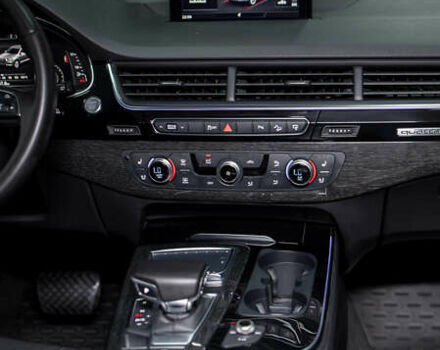 Чорний Ауді Ку 7, об'ємом двигуна 3 л та пробігом 275 тис. км за 34900 $, фото 43 на Automoto.ua