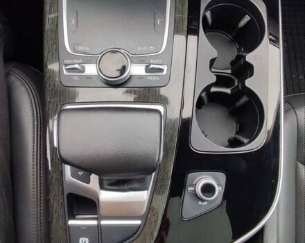 Чорний Ауді Ку 7, об'ємом двигуна 3 л та пробігом 140 тис. км за 28500 $, фото 3 на Automoto.ua