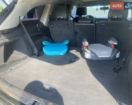 Чорний Ауді Ку 7, об'ємом двигуна 3 л та пробігом 320 тис. км за 16000 $, фото 7 на Automoto.ua