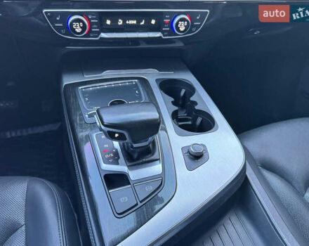 Черный Ауди Ку 7, объемом двигателя 3 л и пробегом 260 тыс. км за 32700 $, фото 58 на Automoto.ua