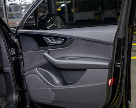 Чорний Ауді Ку 7, об'ємом двигуна 3 л та пробігом 275 тис. км за 34900 $, фото 42 на Automoto.ua