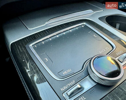 Черный Ауди Ку 7, объемом двигателя 2.97 л и пробегом 260 тыс. км за 34000 $, фото 37 на Automoto.ua