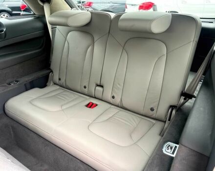 Черный Ауди Ку 7, объемом двигателя 3 л и пробегом 75 тыс. км за 12000 $, фото 13 на Automoto.ua