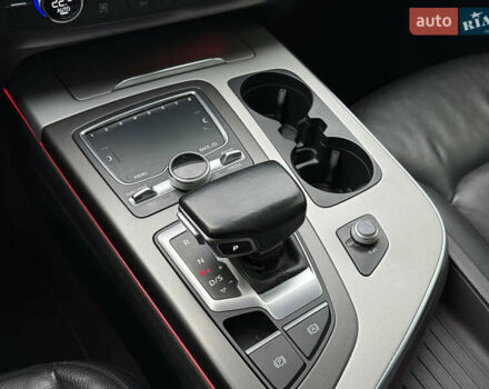 Черный Ауди Ку 7, объемом двигателя 2.97 л и пробегом 254 тыс. км за 29999 $, фото 24 на Automoto.ua