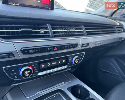 Черный Ауди Ку 7, объемом двигателя 2.97 л и пробегом 260 тыс. км за 34000 $, фото 54 на Automoto.ua