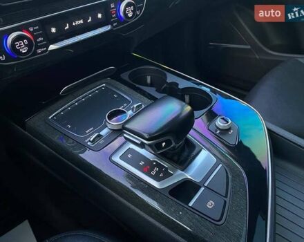 Черный Ауди Ку 7, объемом двигателя 3 л и пробегом 194 тыс. км за 26500 $, фото 15 на Automoto.ua