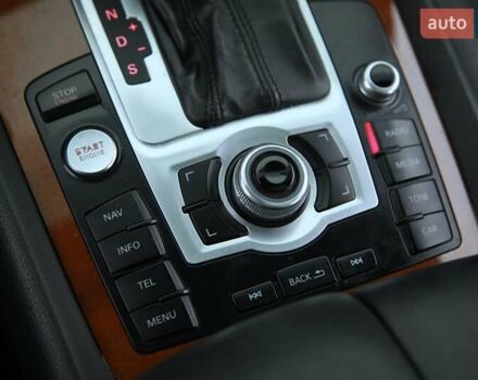 Чорний Ауді Ку 7, об'ємом двигуна 3 л та пробігом 223 тис. км за 16800 $, фото 19 на Automoto.ua