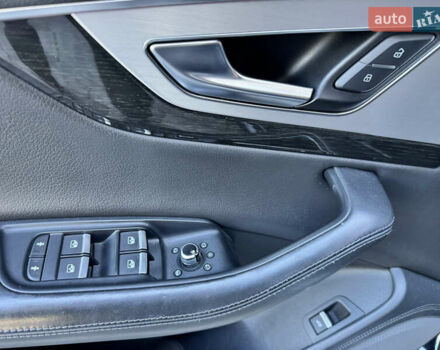 Черный Ауди Ку 7, объемом двигателя 2.97 л и пробегом 260 тыс. км за 34000 $, фото 27 на Automoto.ua