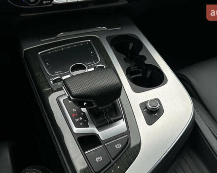 Черный Ауди Ку 7, объемом двигателя 2.97 л и пробегом 177 тыс. км за 35500 $, фото 17 на Automoto.ua