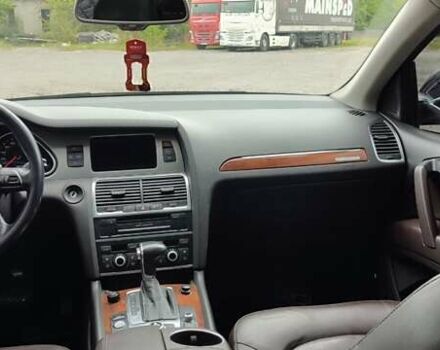 Черный Ауди Ку 7, объемом двигателя 3.01 л и пробегом 220 тыс. км за 19000 $, фото 5 на Automoto.ua