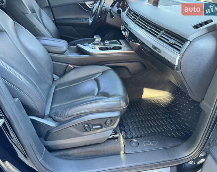 Черный Ауди Ку 7, объемом двигателя 2.97 л и пробегом 260 тыс. км за 34000 $, фото 65 на Automoto.ua