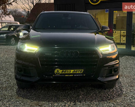 Черный Ауди Ку 7, объемом двигателя 2.97 л и пробегом 304 тыс. км за 28999 $, фото 2 на Automoto.ua