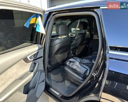 Черный Ауди Ку 7, объемом двигателя 2.97 л и пробегом 295 тыс. км за 29900 $, фото 25 на Automoto.ua