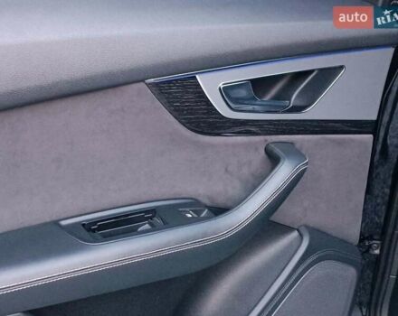 Чорний Ауді Ку 7, об'ємом двигуна 3 л та пробігом 250 тис. км за 32400 $, фото 47 на Automoto.ua