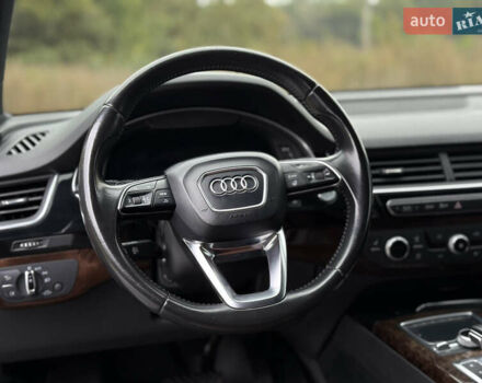 Ауді Ку 7 2016 у Тернополі на Automoto.ua Чорний Ауді Ку 7, об'ємом двигуна 3 л та пробігом 185 тис. км за 28777 $, фото 5 на Automoto.ua