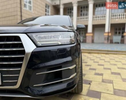 Черный Ауди Ку 7, объемом двигателя 3 л и пробегом 220 тыс. км за 21000 $, фото 2 на Automoto.ua