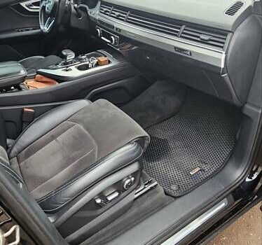 Черный Ауди Ку 7, объемом двигателя 2.97 л и пробегом 223 тыс. км за 39000 $, фото 32 на Automoto.ua