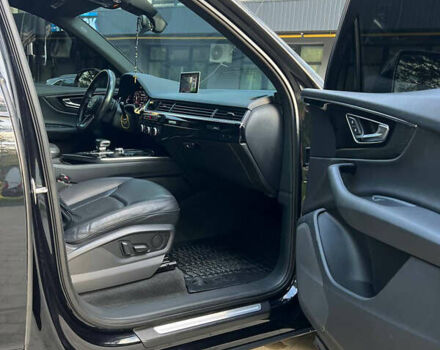 Чорний Ауді Ку 7, об'ємом двигуна 3 л та пробігом 165 тис. км за 27999 $, фото 8 на Automoto.ua