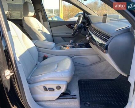 Черный Ауди Ку 7, объемом двигателя 3 л и пробегом 67 тыс. км за 22900 $, фото 27 на Automoto.ua