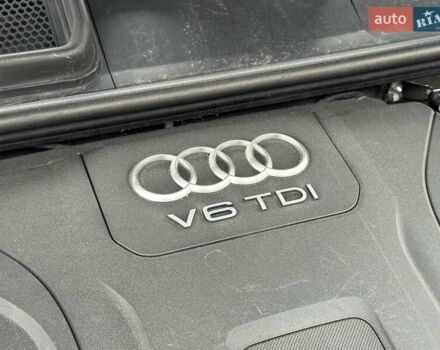 Черный Ауди Ку 7, объемом двигателя 3 л и пробегом 157 тыс. км за 44500 $, фото 201 на Automoto.ua