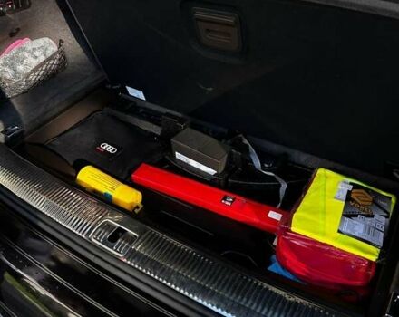 Черный Ауди Ку 7, объемом двигателя 3 л и пробегом 86 тыс. км за 34000 $, фото 19 на Automoto.ua