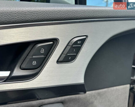 Чорний Ауді Ку 7, об'ємом двигуна 3 л та пробігом 260 тис. км за 33700 $, фото 23 на Automoto.ua