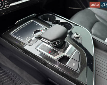 Черный Ауди Ку 7, объемом двигателя 3 л и пробегом 278 тыс. км за 20999 $, фото 34 на Automoto.ua