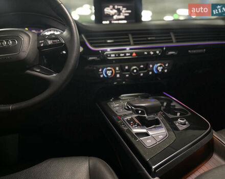 Черный Ауди Ку 7, объемом двигателя 2.97 л и пробегом 243 тыс. км за 33000 $, фото 22 на Automoto.ua