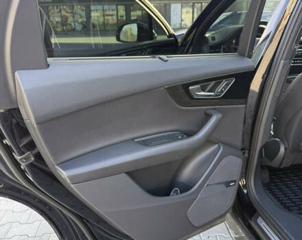 Черный Ауди Ку 7, объемом двигателя 3 л и пробегом 303 тыс. км за 23999 $, фото 31 на Automoto.ua