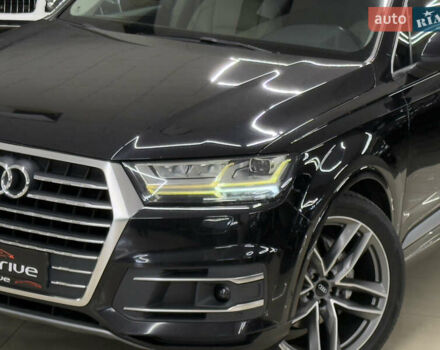 Ауди Ку 7 2016 в Николаеве на Automoto.ua Черный Ауди Ку 7, объемом двигателя 2.97 л и пробегом 328 тыс. км за 36490 $, фото 5 на Automoto.ua