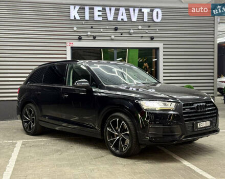 Черный Ауди Ку 7, объемом двигателя 3 л и пробегом 249 тыс. км за 28000 $, фото 1 на Automoto.ua