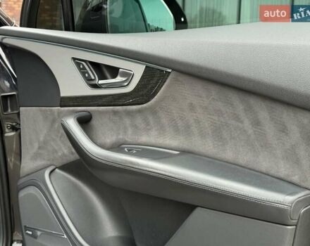 Черный Ауди Ку 7, объемом двигателя 3 л и пробегом 157 тыс. км за 44500 $, фото 158 на Automoto.ua