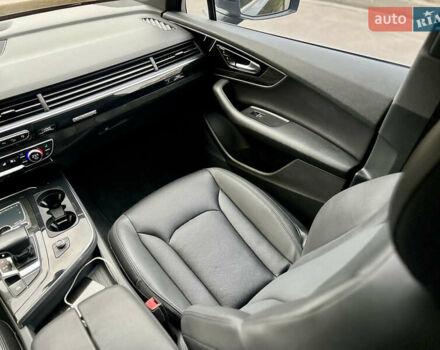 Ауди Ку 7 2016 в Ровно на Automoto.ua Черный Ауди Ку 7, объемом двигателя 3 л и пробегом 205 тыс. км за 21999 $, фото 14 на Automoto.ua