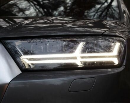 Чорний Ауді Ку 7, об'ємом двигуна 3 л та пробігом 111 тис. км за 16200 $, фото 4 на Automoto.ua