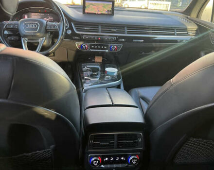 Черный Ауди Ку 7, объемом двигателя 3 л и пробегом 220 тыс. км за 22000 $, фото 5 на Automoto.ua