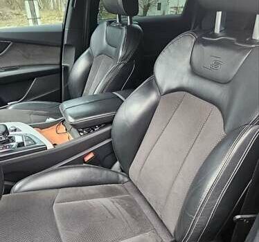 Черный Ауди Ку 7, объемом двигателя 2.97 л и пробегом 223 тыс. км за 39000 $, фото 27 на Automoto.ua